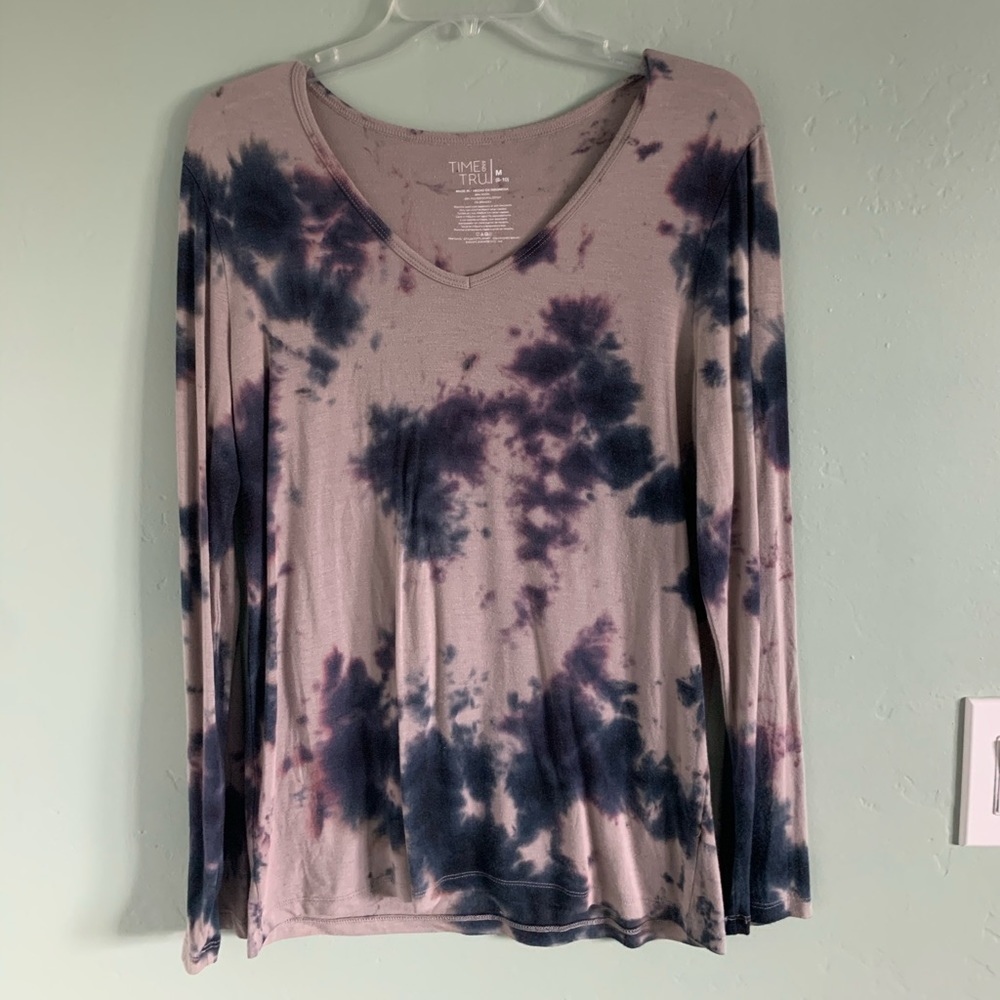 tye dye long sleeve M